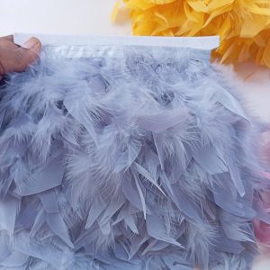 Fluffy Turkey Feathers Trimming - Image 5